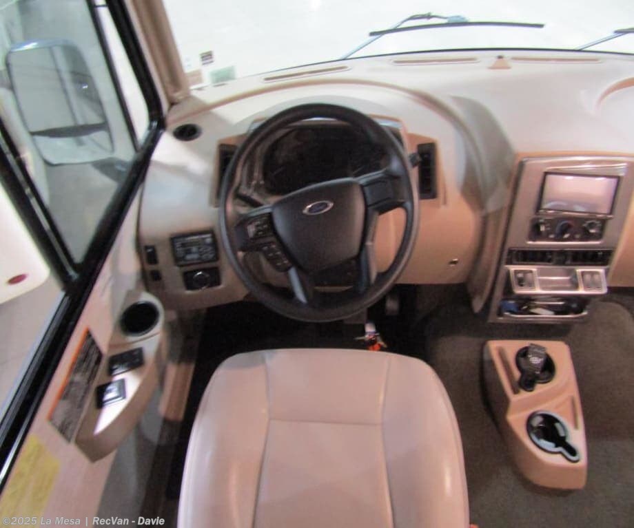 Call now about this 2022 Winnebago Sunstar 27P! 2022 Winnebago Sunstar 27P - Used Class A For Sale by La Mesa | RecVan - Davie in Davie, Florida