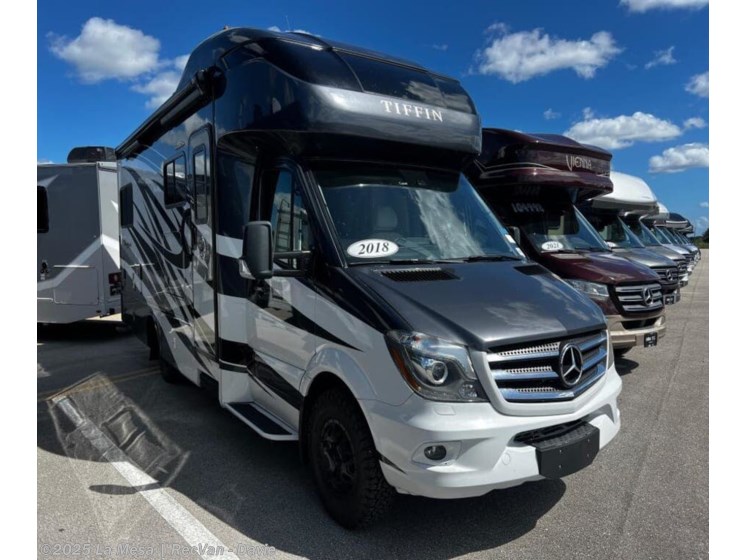 Email now about this 2018 Tiffin Wayfarer 24TW! Used 2018 Tiffin Wayfarer 24TW available in Davie, Florida