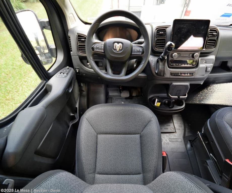 Used 2024 Thor Motor Coach Twist 2LB available in Davie, Florida