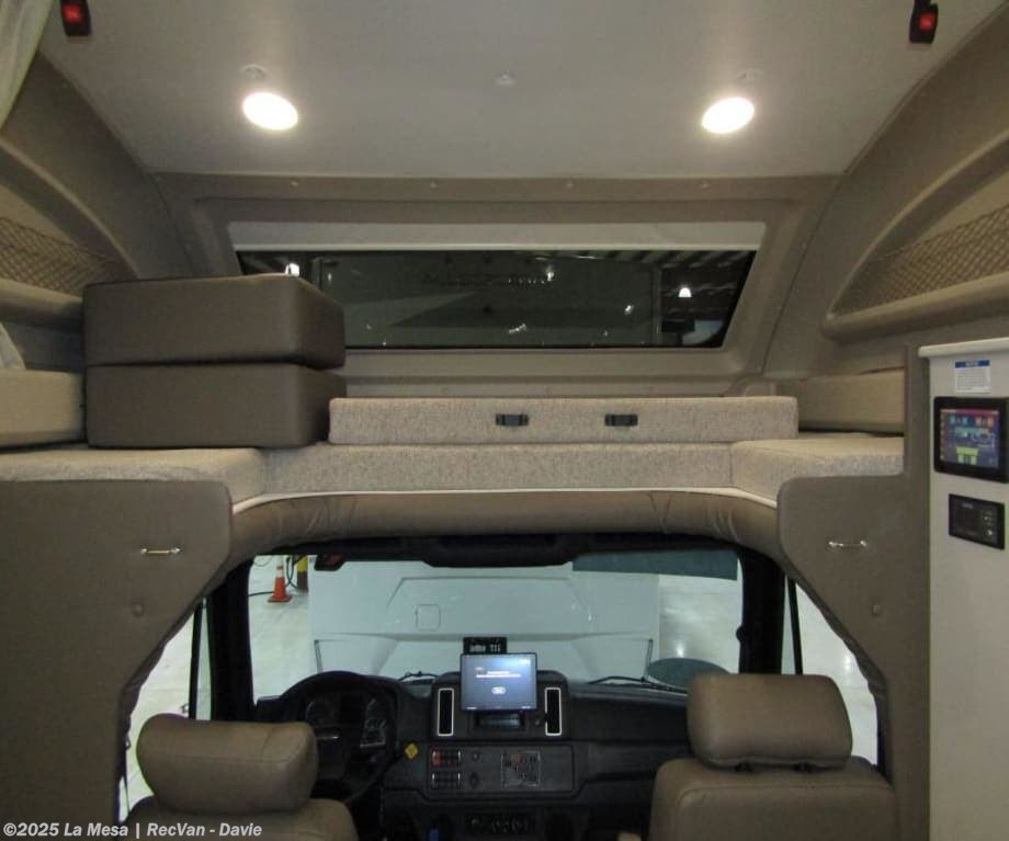 New 2026 Jayco Seneca Prestige 37K-P available in Davie, Florida