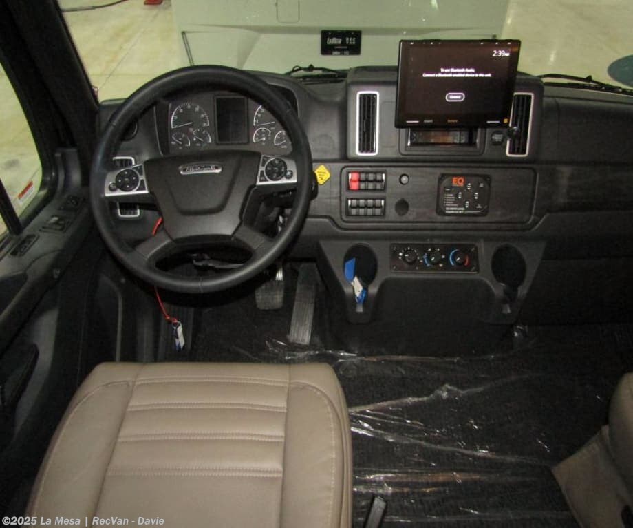 Call now about this 2026 Jayco Seneca Prestige 37K-P! 2026 Jayco Seneca Prestige 37K-P - New Class C For Sale by La Mesa | RecVan - Davie in Davie, Florida