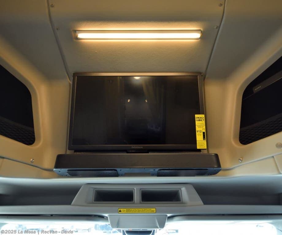 New 2026 Winnebago Ekko WF622A-L available in Davie, Florida