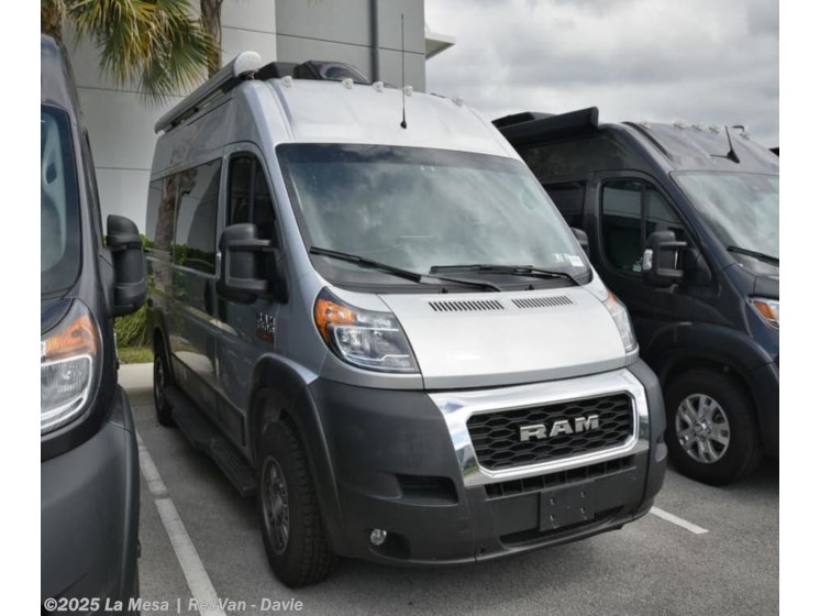 Email now about this 2022 Thor Motor Coach Rize 18M! Used 2022 Thor Motor Coach Rize 18M available in Davie, Florida