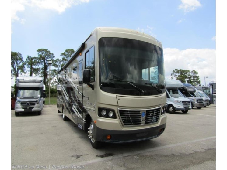 Email now about this 2017 Holiday Rambler Vacationer 35K! Used 2017 Holiday Rambler Vacationer 35K available in Davie, Florida