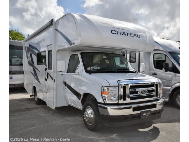 Email now about this 2025 Thor Motor Coach Chateau 22Z! Used 2025 Thor Motor Coach Chateau 22Z available in Davie, Florida