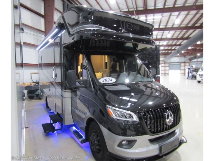 Email now about this 2024 Renegade RV Vienna 25TBC! Used 2024 Renegade RV Vienna 25TBC available in Davie, Florida