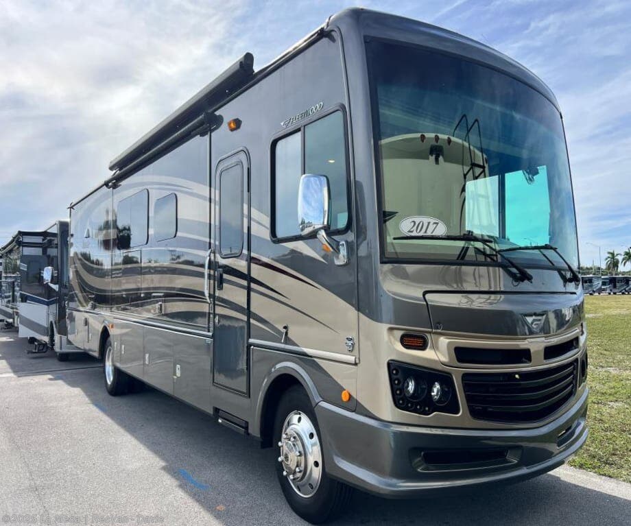 Email now about this 2017 Fleetwood Bounder 36X! Used 2017 Fleetwood Bounder 36X available in Davie, Florida