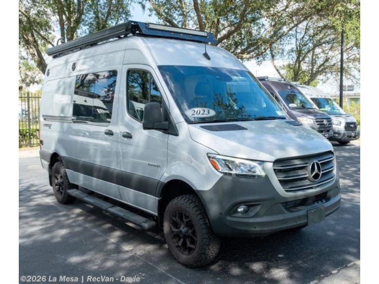 Email now about this 2023 Entegra Coach Launch 19Y! Used 2023 Entegra Coach Launch 19Y available in Davie, Florida