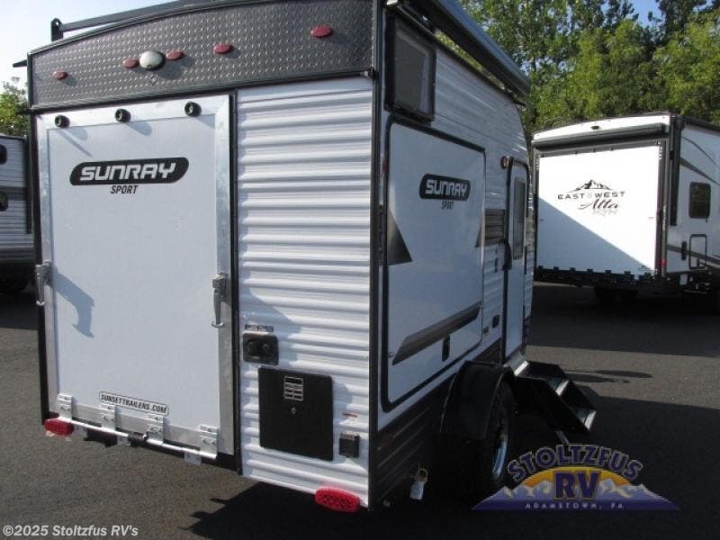 Email now about this 2025 Sunset Park RV SunRay 139T! New 2025 Sunset Park RV SunRay 139T available in Adamstown, Pennsylvania
