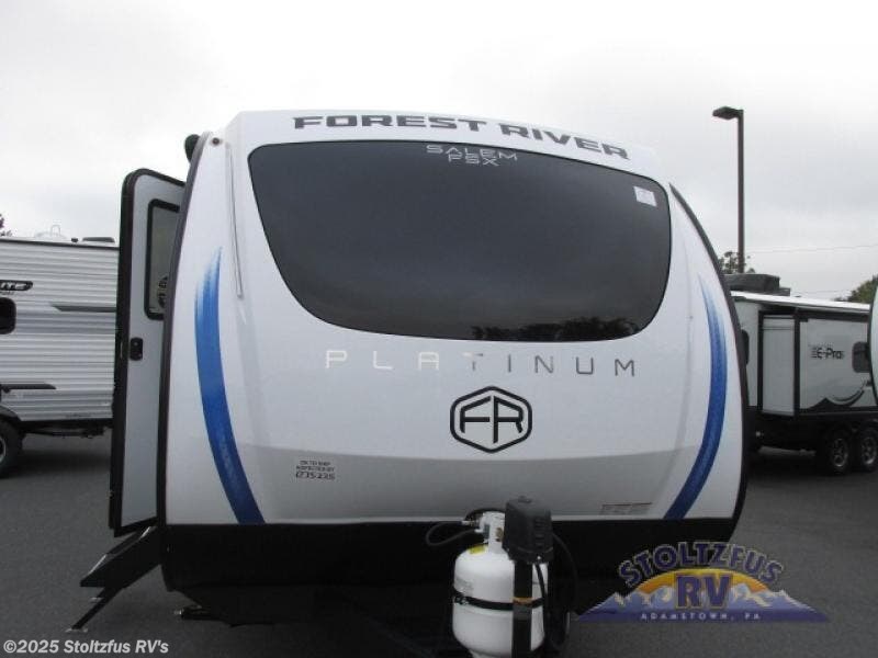Call now about this 2025 Forest River Salem 162 View! 2025 Forest River Salem 162 View - New Travel Trailer For Sale by Stoltzfus RV's in Adamstown, Pennsylvania