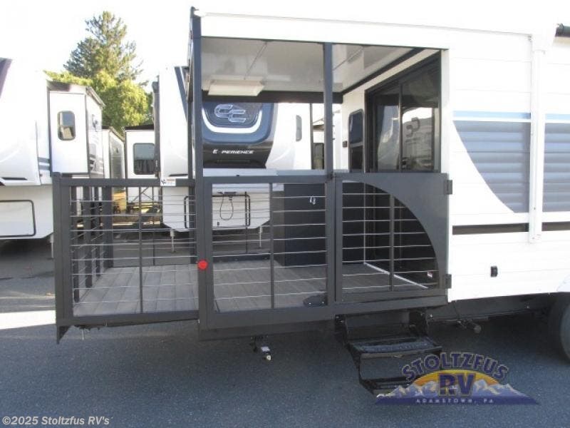 Contact us now about this 2025 Forest River Salem Cruise Lite 22VERANDA! 2025 Salem Cruise Lite 22VERANDA by Forest River from Stoltzfus RV's in Adamstown, Pennsylvania
