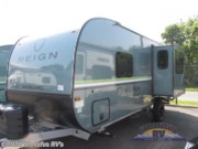 Contact us now about this 2026 Keystone Reign 19RK! 2026 Reign 19RK by Keystone from Stoltzfus RV's in Adamstown, Pennsylvania