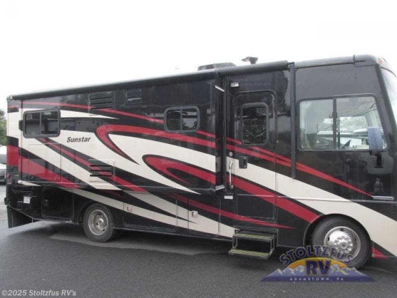 Used 2015 Winnebago Itasca 27N available in Adamstown, Pennsylvania