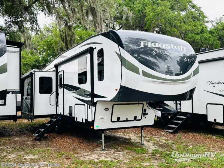 Used 2023 Forest River Flagstaff Super Lite 529IKRL available in Ocala, Florida