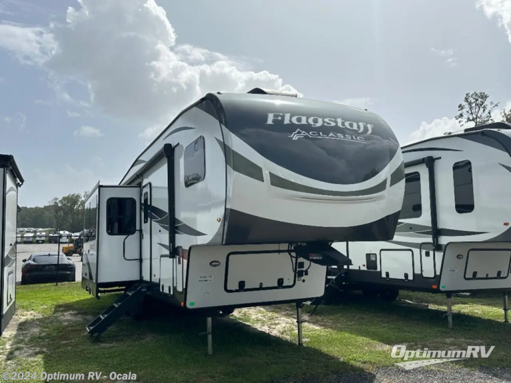 Used 2023 Forest River Flagstaff Classic 529WS available in Ocala, Florida