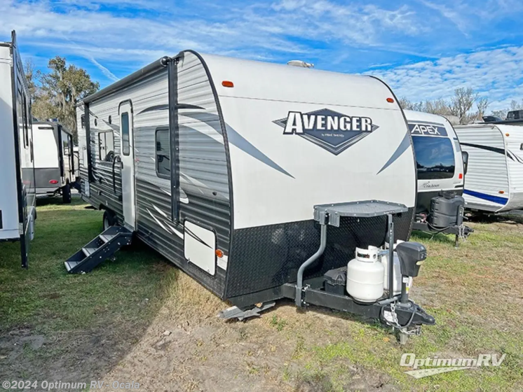 Used 2019 Prime Time Avenger 26BH available in Ocala, Florida