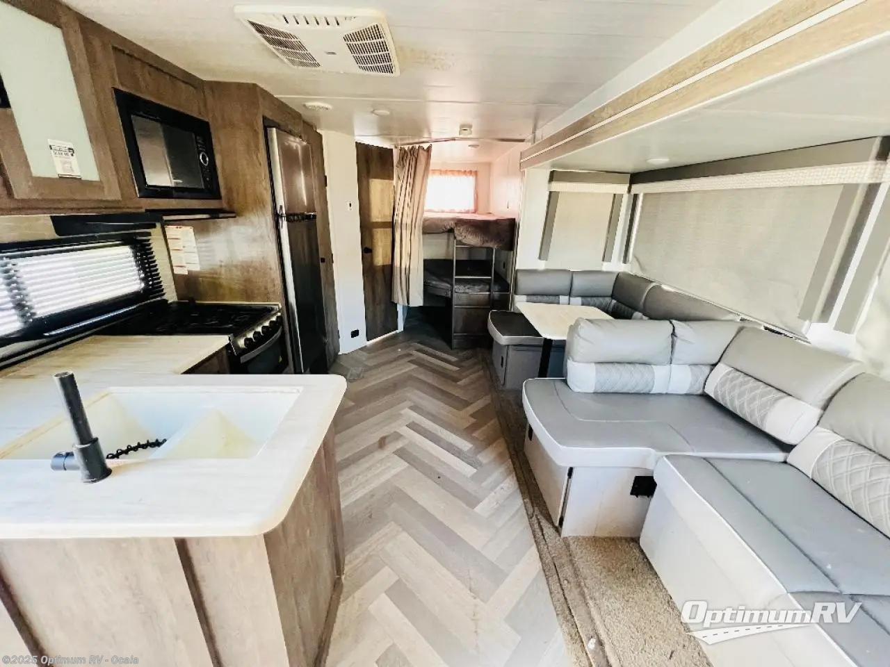 Used 2022 Forest River Wildwood 26DBUD available in Ocala, Florida