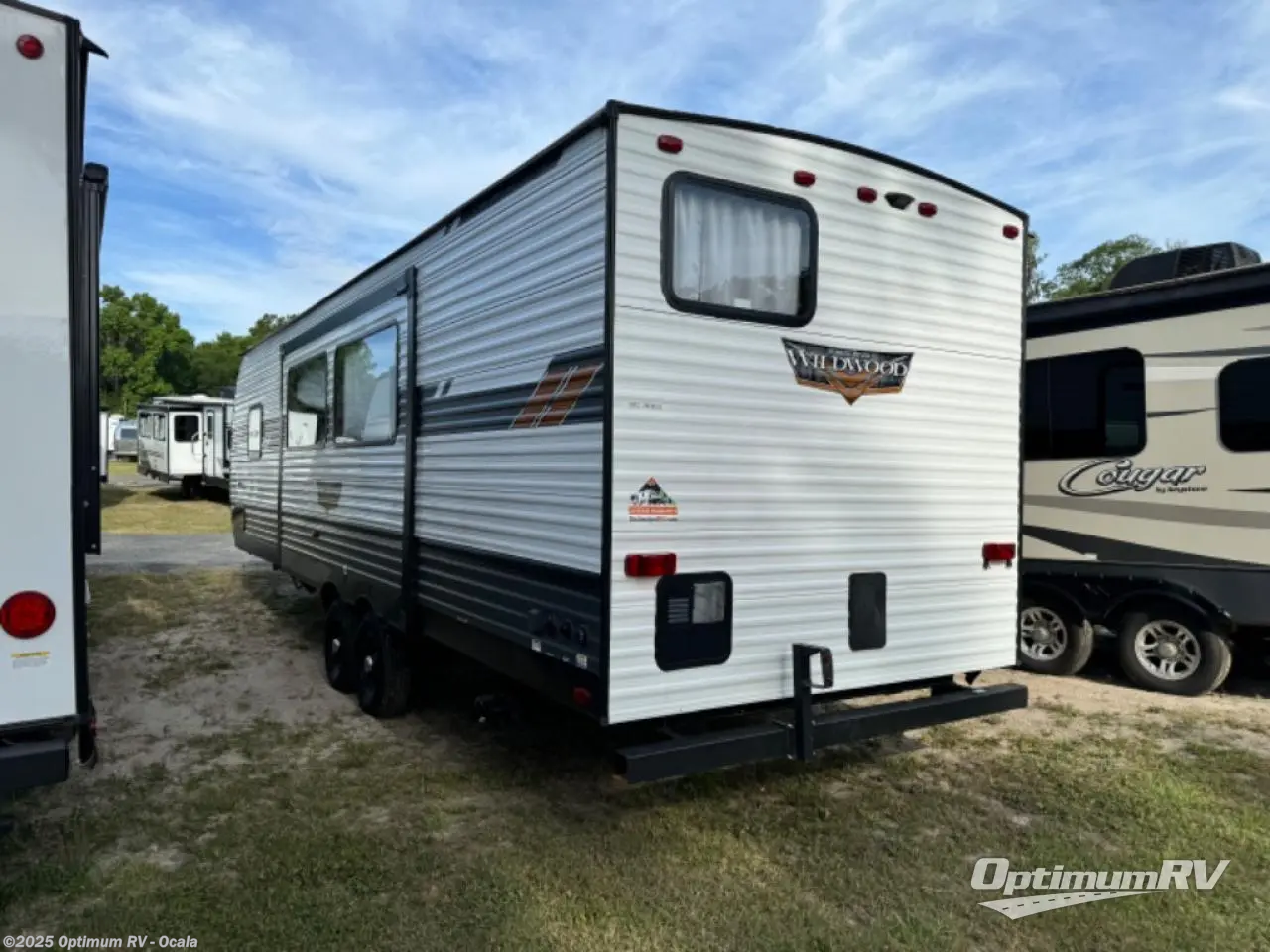 Contact us now about this 2022 Forest River Wildwood 26DBUD! 2022 Wildwood 26DBUD by Forest River from Optimum RV - Ocala in Ocala, Florida