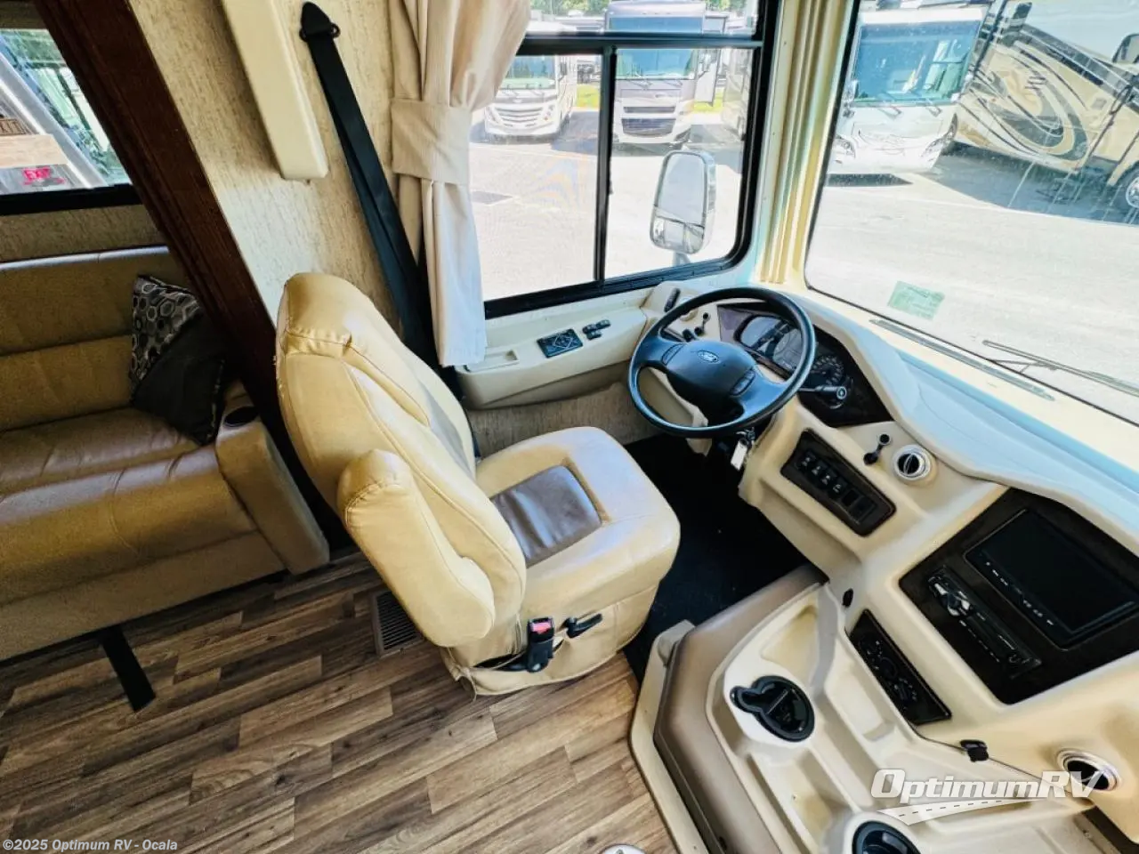 Used 2019 Coachmen Mirada 34BH available in Ocala, Florida