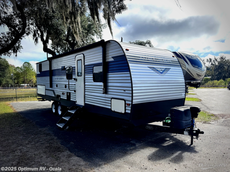 Email now about this 2022 Prime Time Avenger 27DBS! Used 2022 Prime Time Avenger 27DBS available in Ocala, Florida