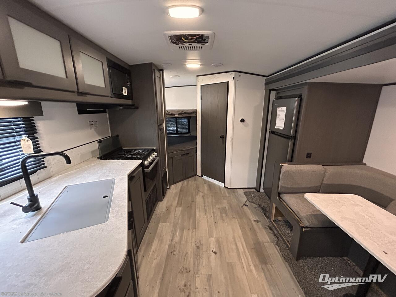 Used 2022 Cruiser RV MPG 2500BH available in Ocala, Florida