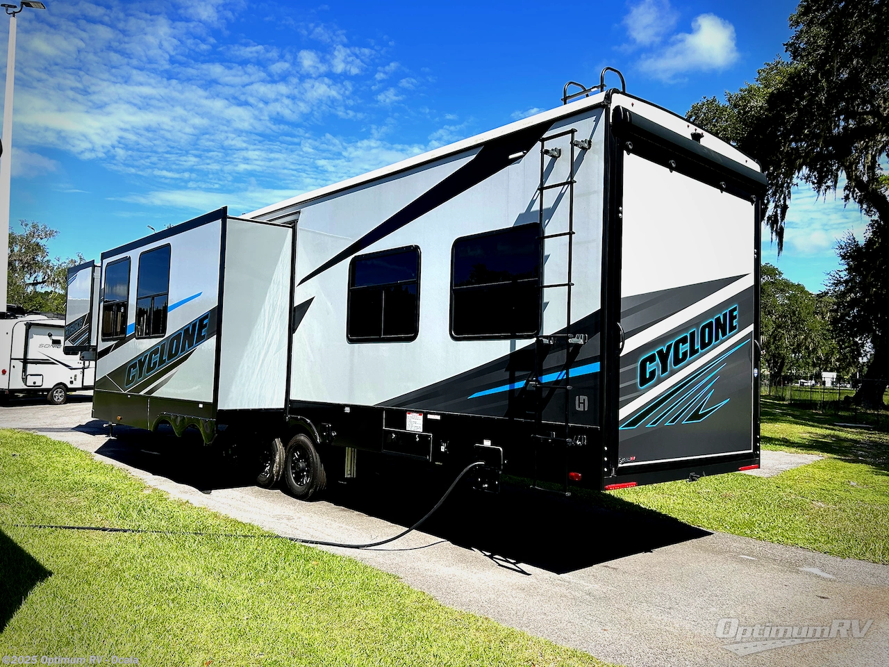 Contact us now about this 2025 Heartland Cyclone 4008! 2025 Cyclone 4008 by Heartland from Optimum RV - Ocala in Ocala, Florida