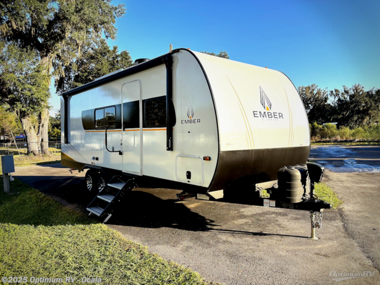 Email now about this 2025 Ember RV E-Series 22MLQ! New 2025 Ember RV E-Series 22MLQ available in Ocala, Florida