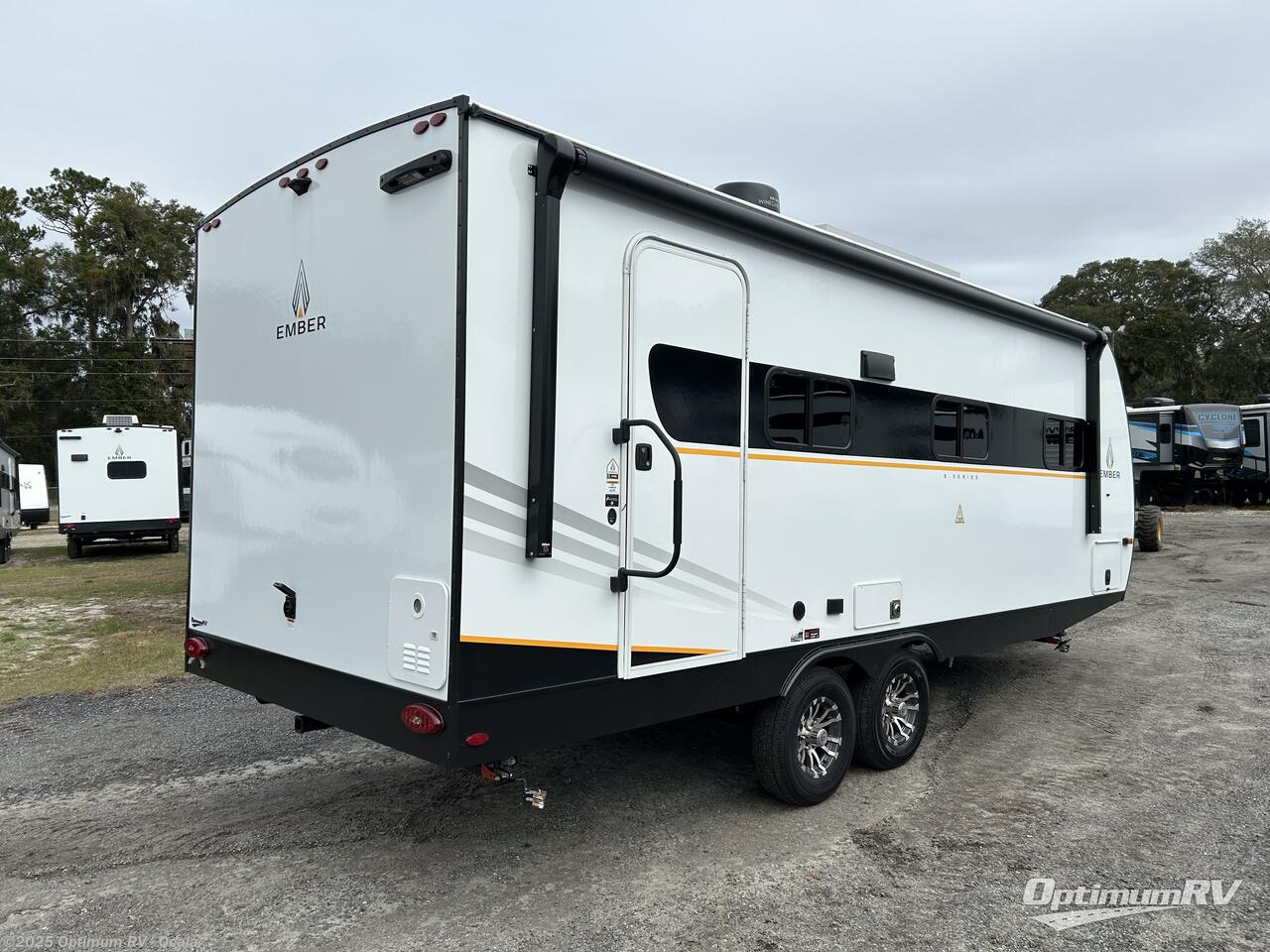 Call now about this 2025 Ember RV E-Series 21FBE! 2025 Ember RV E-Series 21FBE - New Travel Trailer For Sale by Optimum RV - Ocala in Ocala, Florida features Awning, Slideout