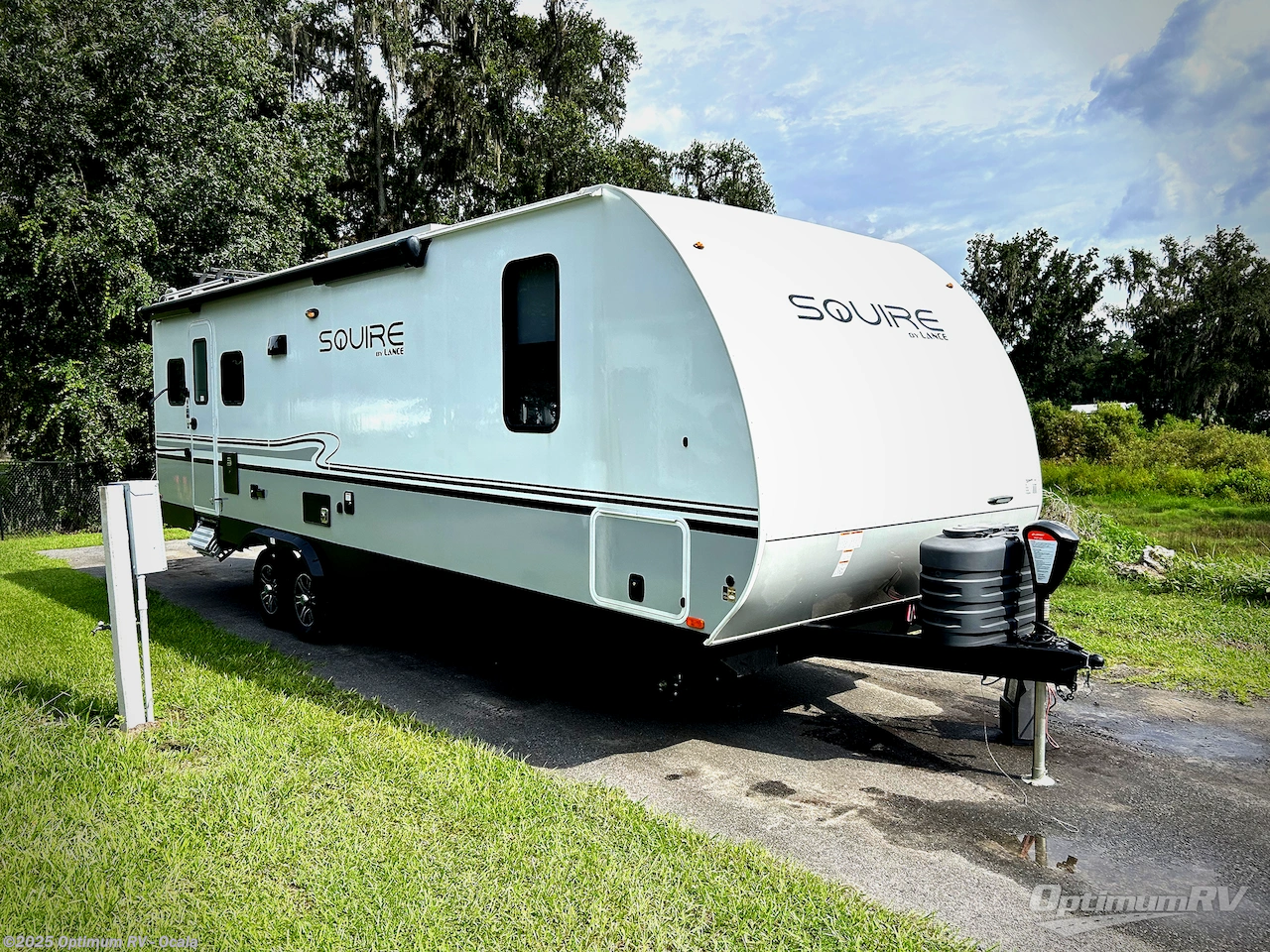 Email now about this 2025 Lance Squire SQ26! New 2025 Lance Squire SQ26 available in Ocala, Florida