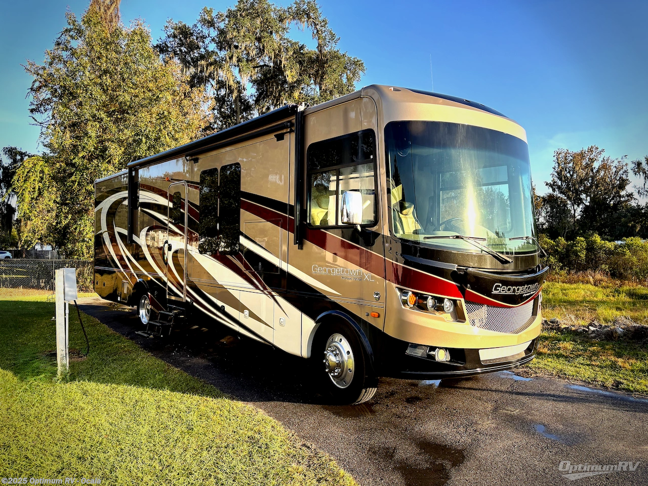 Email now about this 2017 Forest River Georgetown XL 378TS! Used 2017 Forest River Georgetown XL 378TS available in Ocala, Florida