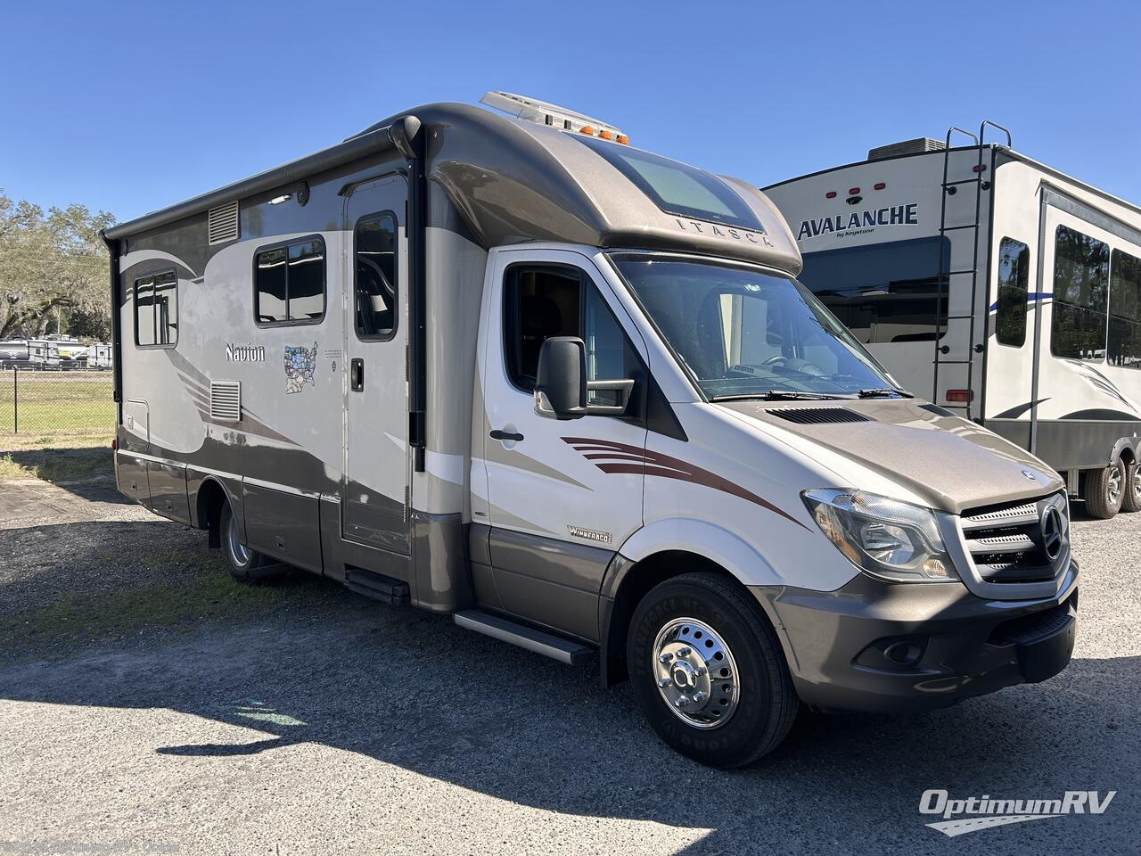 Email now about this 2015 Itasca Navion 24V! Used 2015 Itasca Navion 24V available in Ocala, Florida