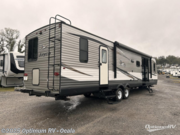 Call now about this 2020 Jayco Jay Flight 38FDDS! 2020 Jayco Jay Flight 38FDDS - Used Travel Trailer For Sale by Optimum RV - Ocala in Ocala, Florida features Slideout, Awning