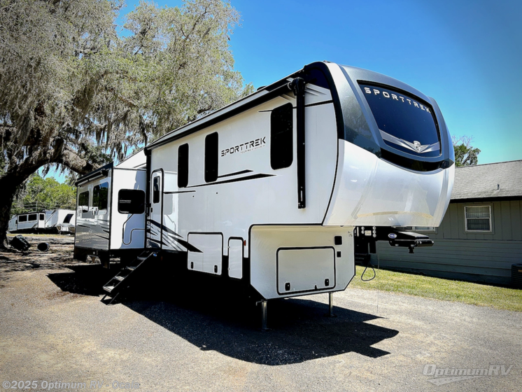 Email now about this 2025 Venture RV SportTrek Touring Edition STTF354VBH! New 2025 Venture RV SportTrek Touring Edition STTF354VBH available in Ocala, Florida