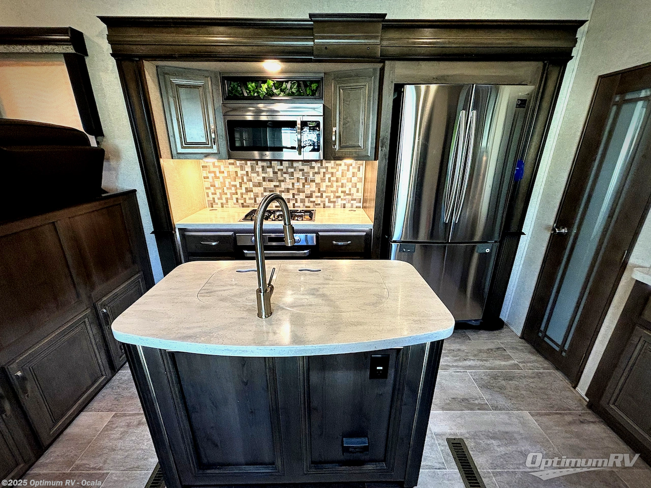 Used 2019 Keystone Montana 3791RD available in Ocala, Florida