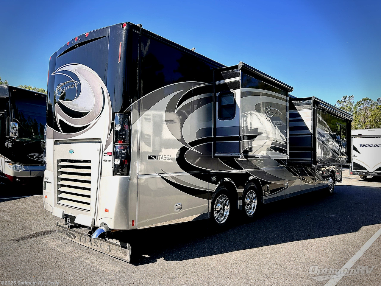 Call now about this 2014 Itasca Ellipse 42QD! 2014 Itasca Ellipse 42QD - Used Class A For Sale by Optimum RV - Ocala in Ocala, Florida features Slideout