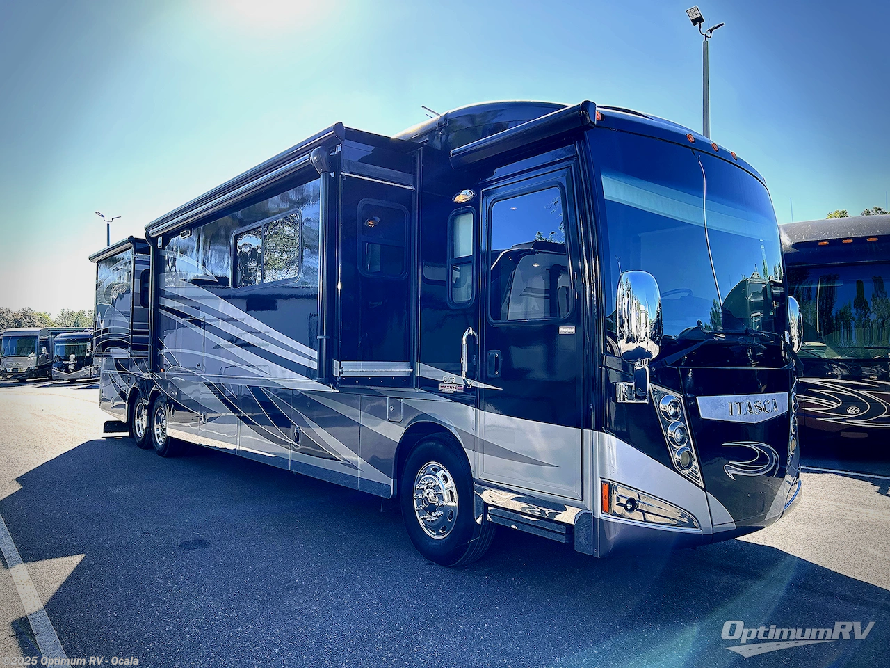 Email now about this 2014 Itasca Ellipse 42QD! Used 2014 Itasca Ellipse 42QD available in Ocala, Florida