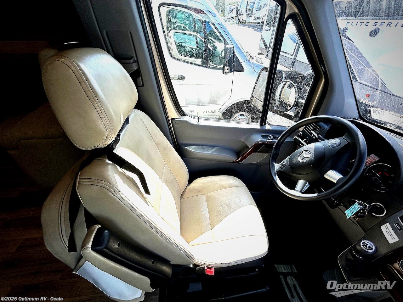 Call now about this 2018 Dynamax Corp isata 3 24FW! 2018 Dynamax Corp isata 3 24FW - Used Class C For Sale by Optimum RV - Ocala in Ocala, Florida features Awning, Slideout