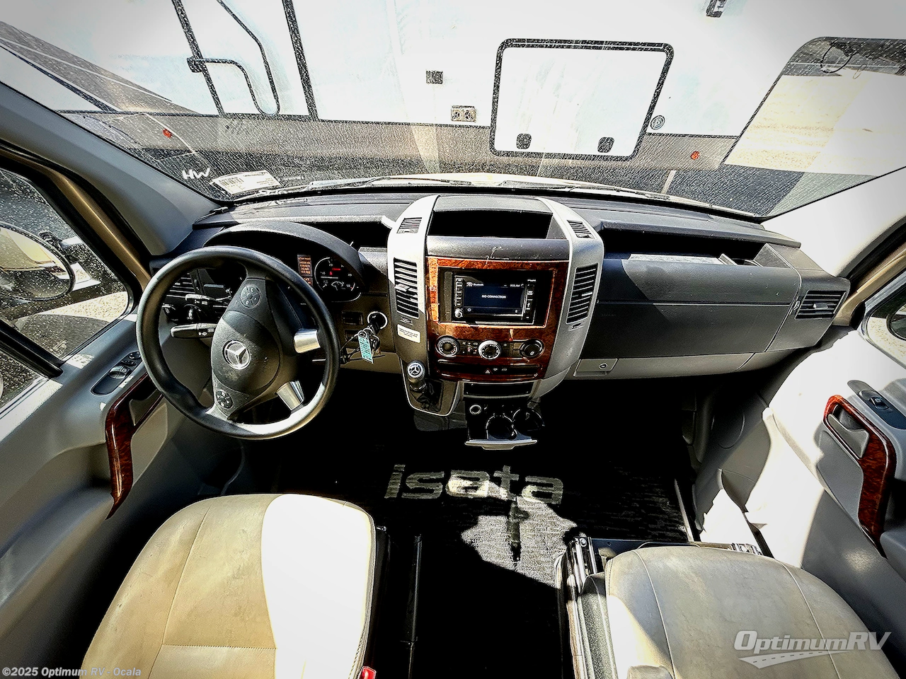 Used 2018 Dynamax Corp isata 3 24FW available in Ocala, Florida