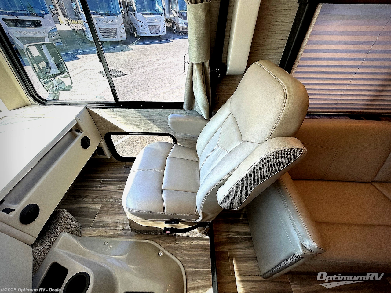 Contact us now about this 2023 Thor ACE 32B! 2023 ACE 32B by Thor from Optimum RV - Ocala in Ocala, Florida
