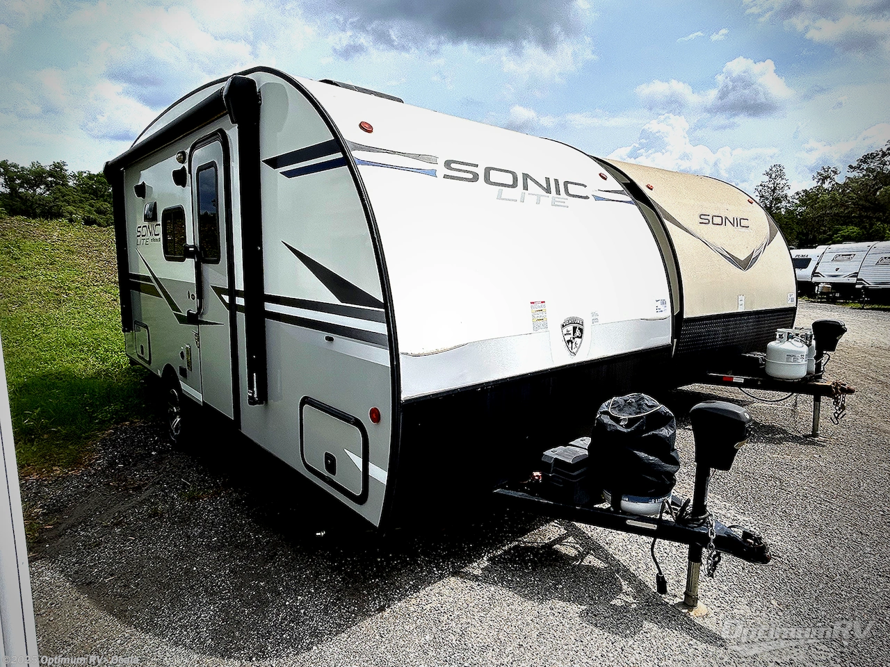 Email now about this 2021 Venture RV Sonic Lite SL150VRB! Used 2021 Venture RV Sonic Lite SL150VRB available in Ocala, Florida