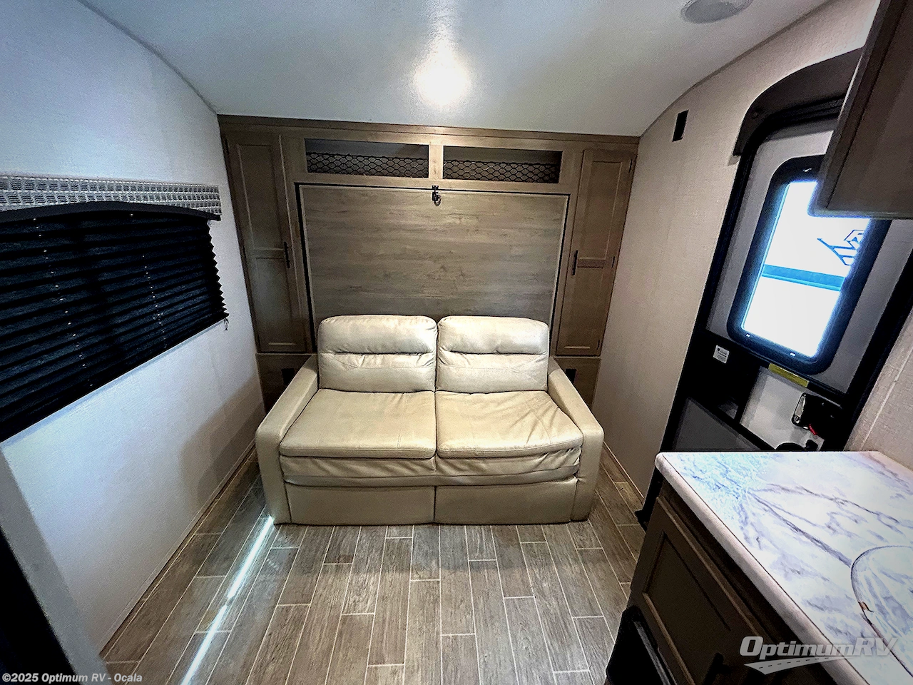 Contact us now about this 2021 Venture RV Sonic Lite SL150VRB! 2021 Sonic Lite SL150VRB by Venture RV from Optimum RV - Ocala in Ocala, Florida
