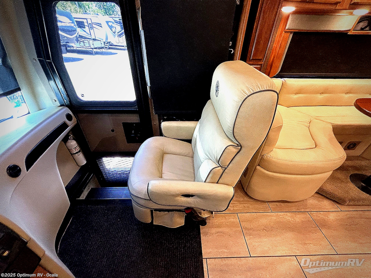 Used 2017 Tiffin Allegro Breeze 32 BR available in Ocala, Florida