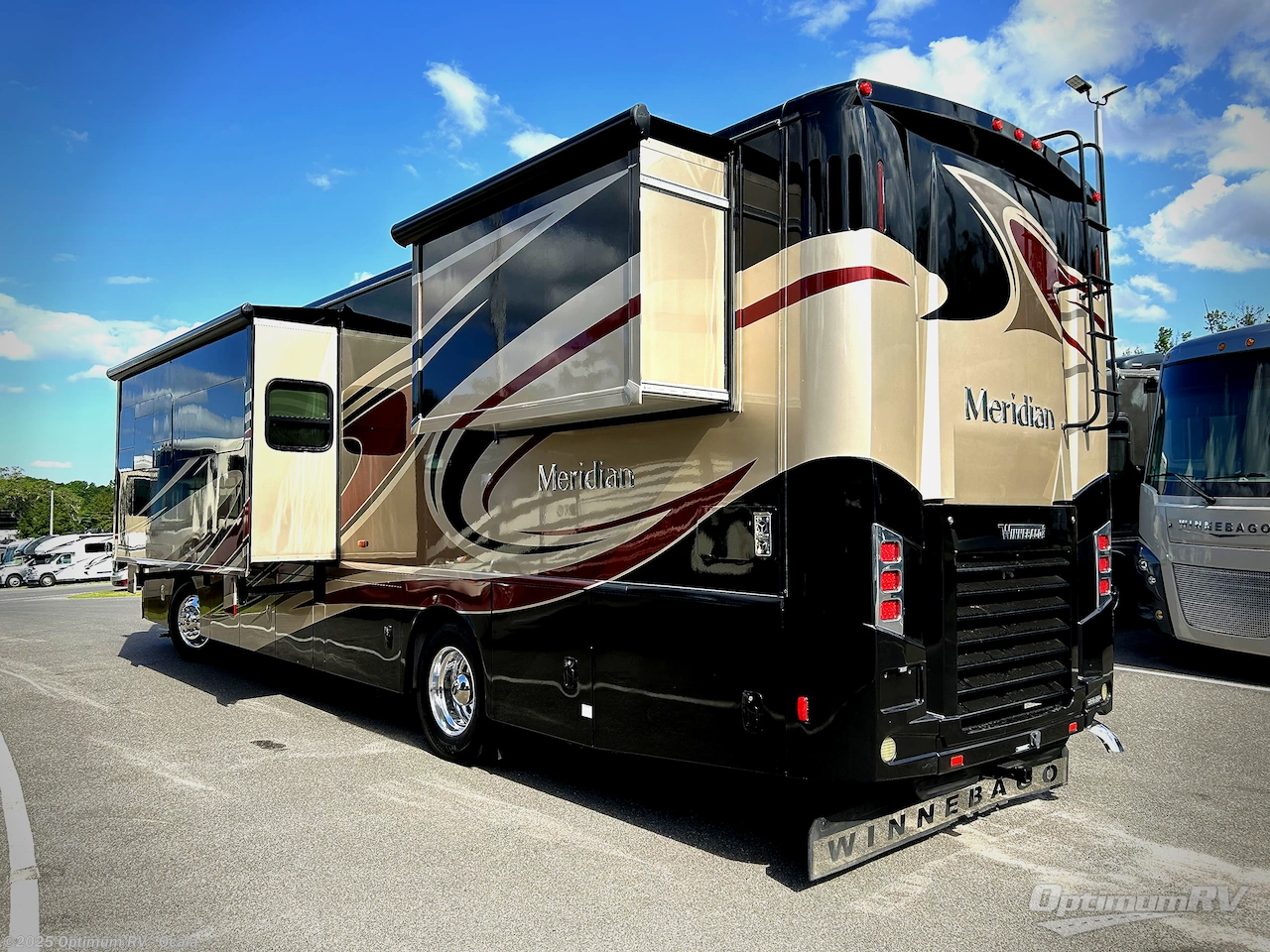 Contact us now about this 2016 Itasca Meridian 36M! 2016 Meridian 36M by Itasca from Optimum RV - Ocala in Ocala, Florida