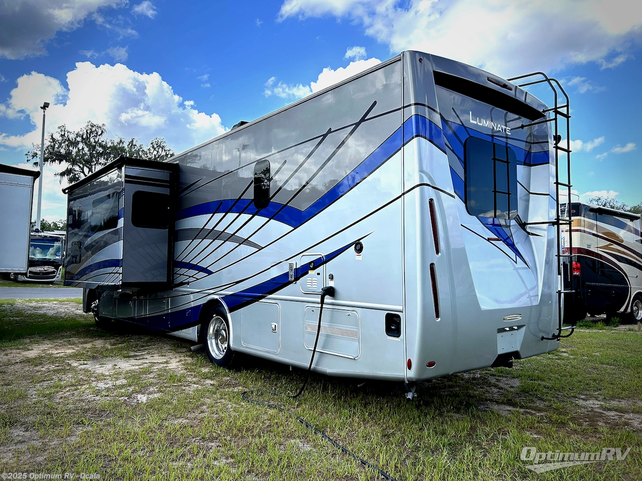 Contact us now about this 2023 Thor Luminate CC35! 2023 Luminate CC35 by Thor from Optimum RV - Ocala in Ocala, Florida
