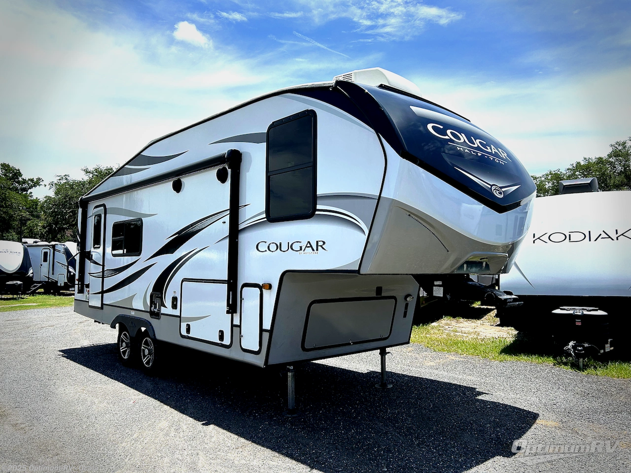 Email now about this 2022 Keystone Cougar Half-Ton 23MLS! Used 2022 Keystone Cougar Half-Ton 23MLS available in Ocala, Florida