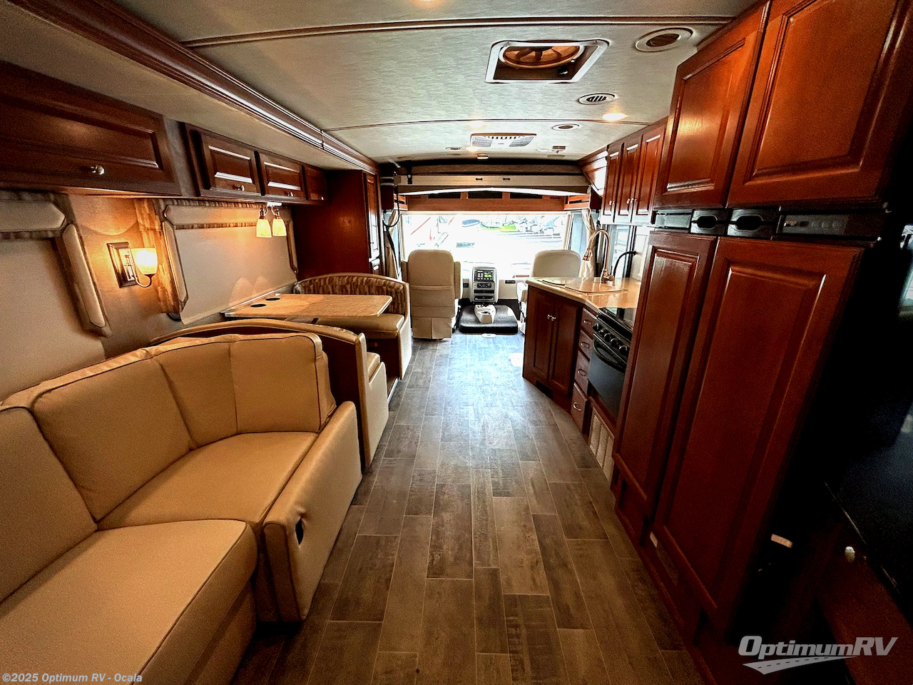 Contact us now about this 2019 Winnebago Sunstar LX 35F! 2019 Sunstar LX 35F by Winnebago from Optimum RV - Ocala in Ocala, Florida