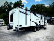 Call now about this 2022 Heartland North Trail 26FKDS! 2022 Heartland North Trail 26FKDS - Used Travel Trailer For Sale by Optimum RV - Ocala in Ocala, Florida features Awning, Slideout