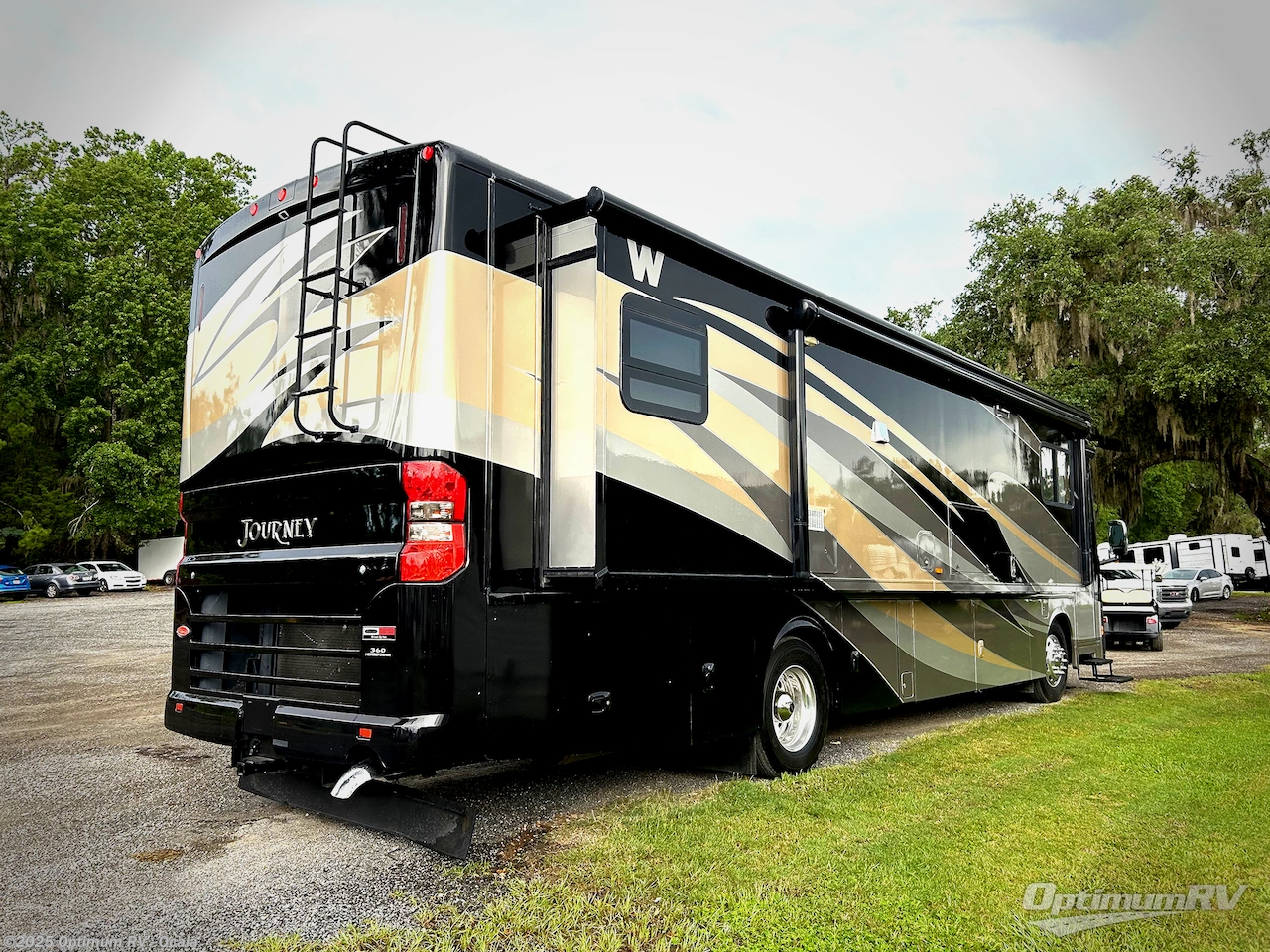 Call now about this 2013 Winnebago Journey 36M! 2013 Winnebago Journey 36M - Used Class A For Sale by Optimum RV - Ocala in Ocala, Florida features Slideout