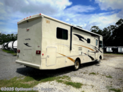 Call now about this 2015 Winnebago Vista 31KE! 2015 Winnebago Vista 31KE - Used Class A For Sale by Optimum RV - Ocala in Ocala, Florida features Slideout