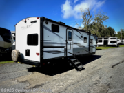 Call now about this 2022 Cruiser RV Twilight Signature TWS 2580! 2022 Cruiser RV Twilight Signature TWS 2580 - Used Travel Trailer For Sale by Optimum RV - Ocala in Ocala, Florida features Awning, Slideout